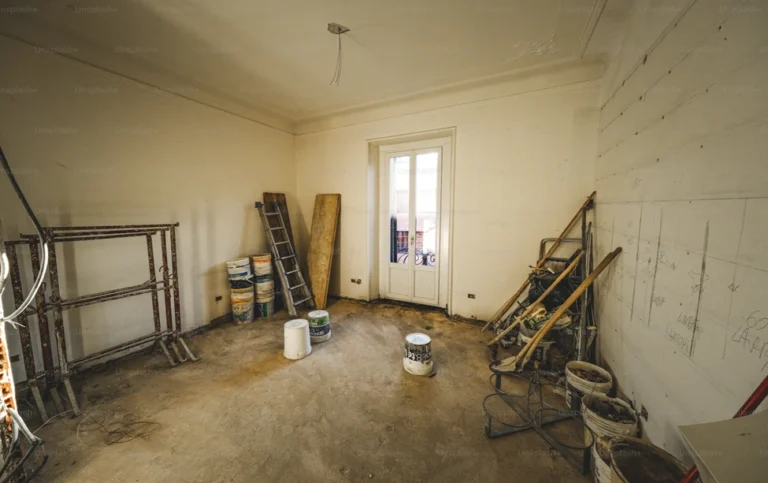 Getting Rid of Waste: Tips for Moving or Redecorating