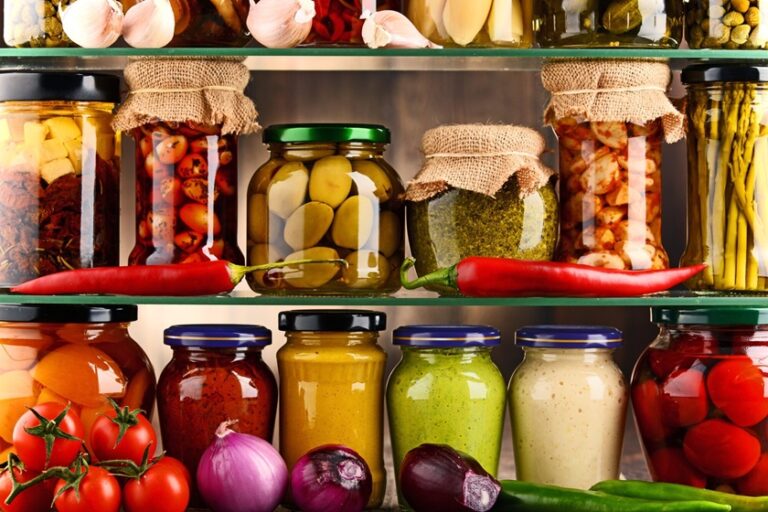 11 Clever Hacks for Organizing Your Open Pantry