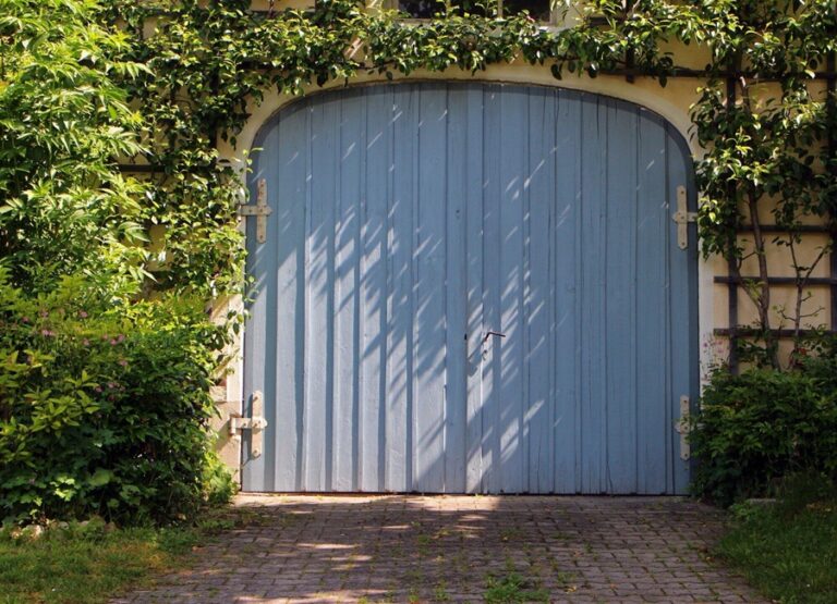 Home Security Enhancements with Smart Garage Doors