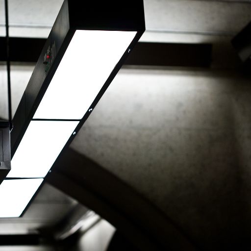 Fluorescent Light Fixture