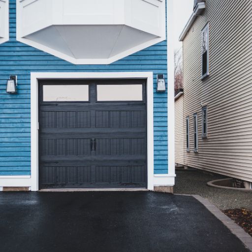 Garage Door (Commercial or Oversized Home Use)